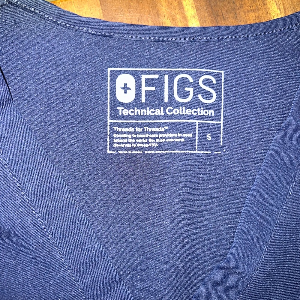 Figs Technical Collection Clothing Scrub Casma Top Size S - Picture 3 of 5